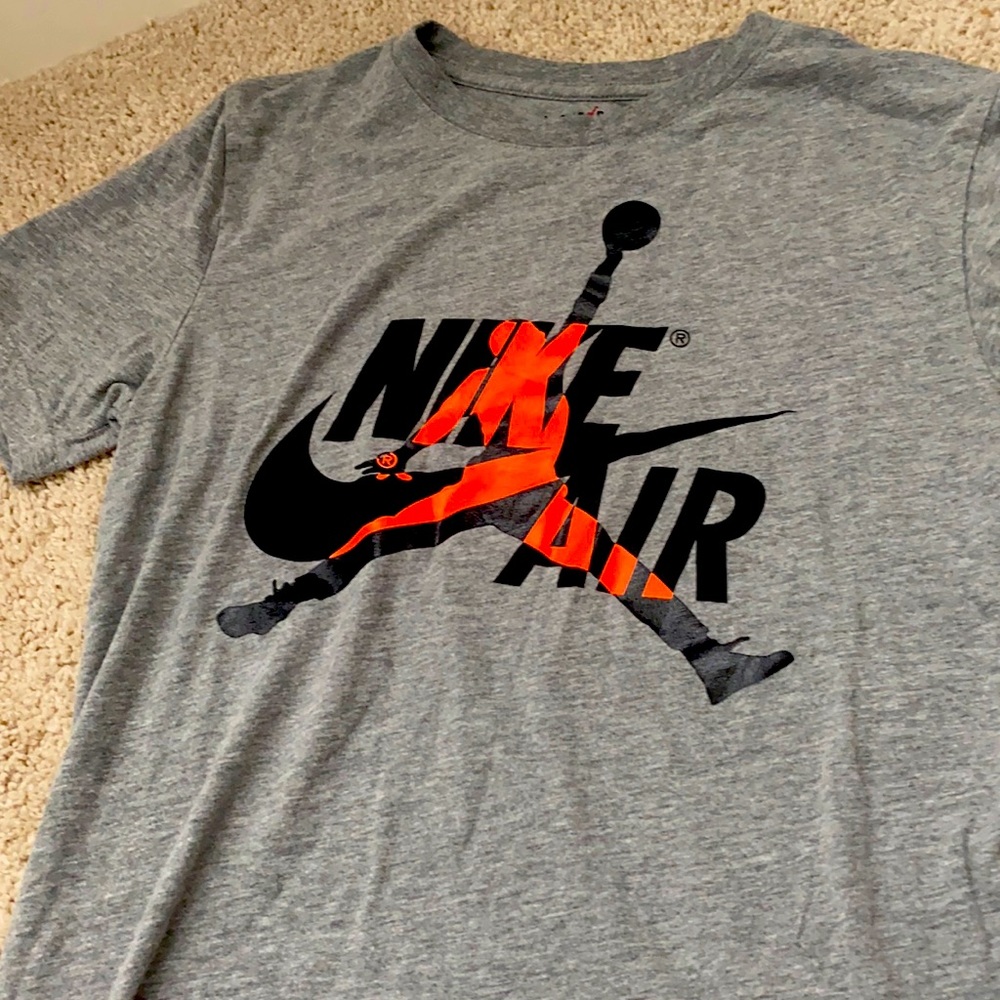 Boys Jordan Nike air tee